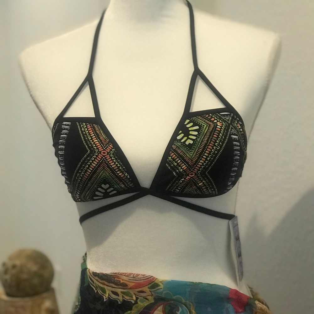 🔥 3/$15 Radio Fiji Tribal Wrap Swim Top